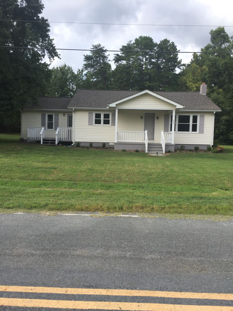 3 Bedroom 2 bath - Gold Hill, NC Area