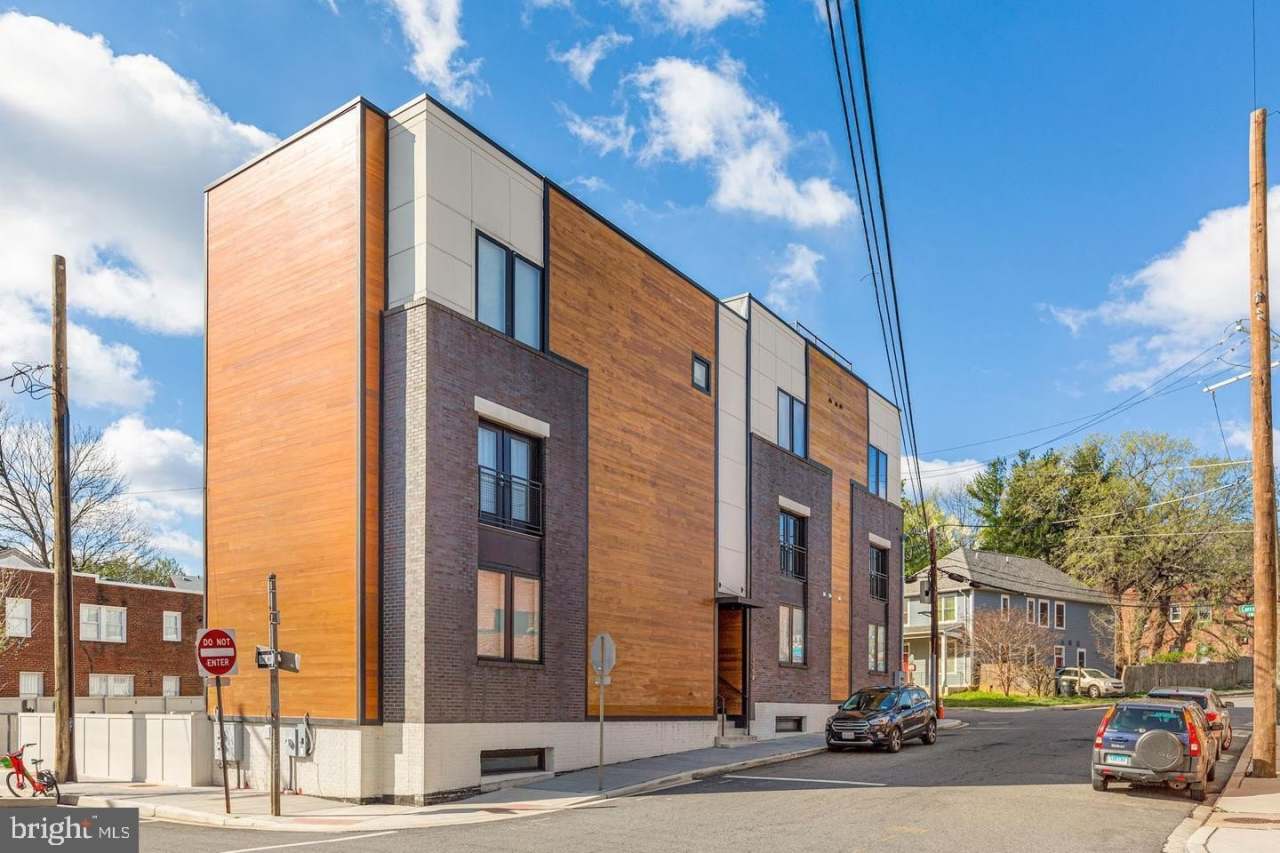 1495 GALLAUDET Street NE