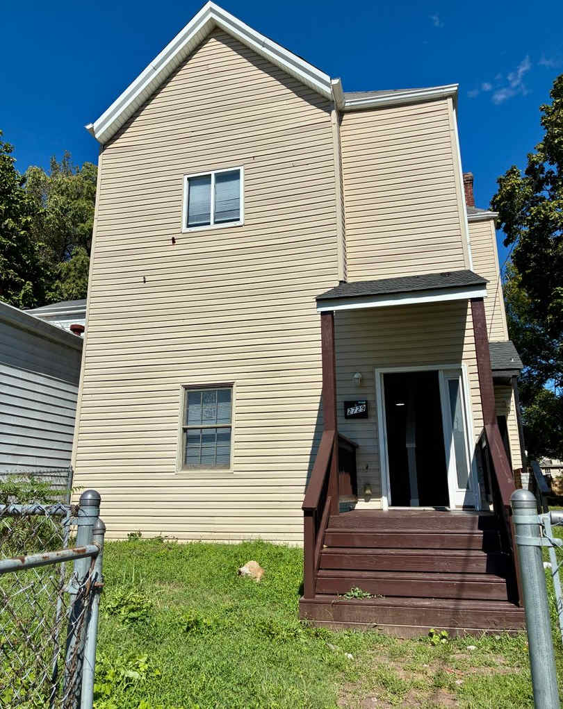 MOVE IN SPECIAL! $100 SECURITY DEPOSIT