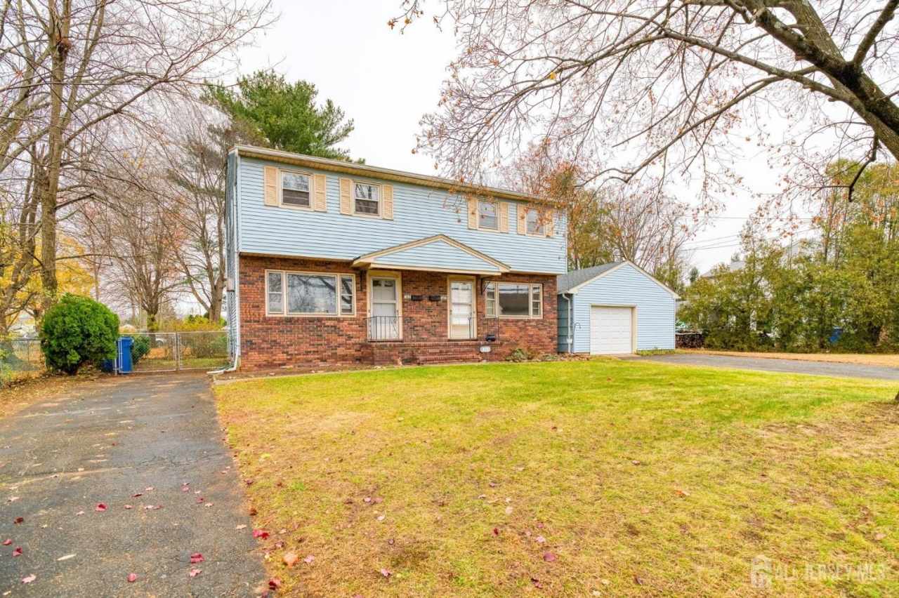 345 Lincoln Boulevard