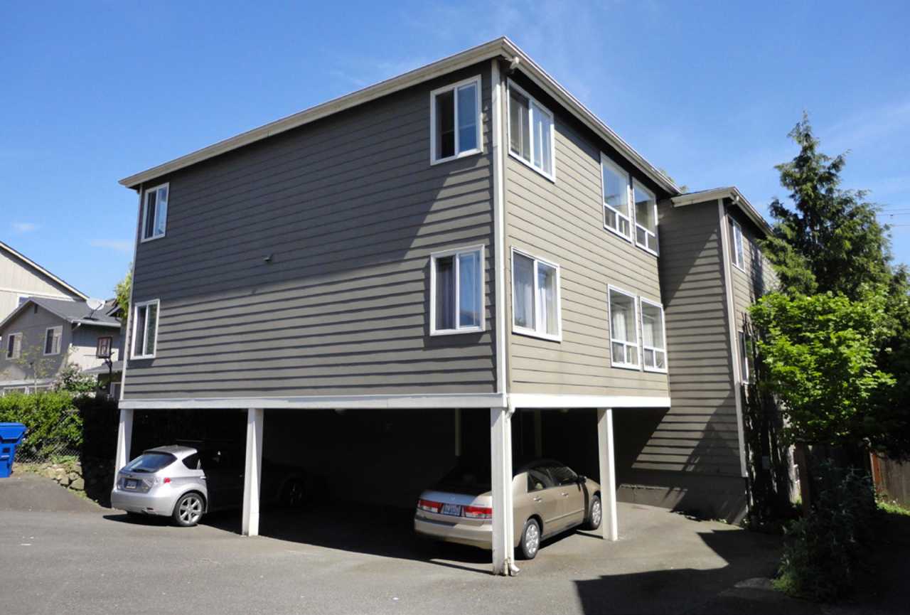 8th Avenue Apartments