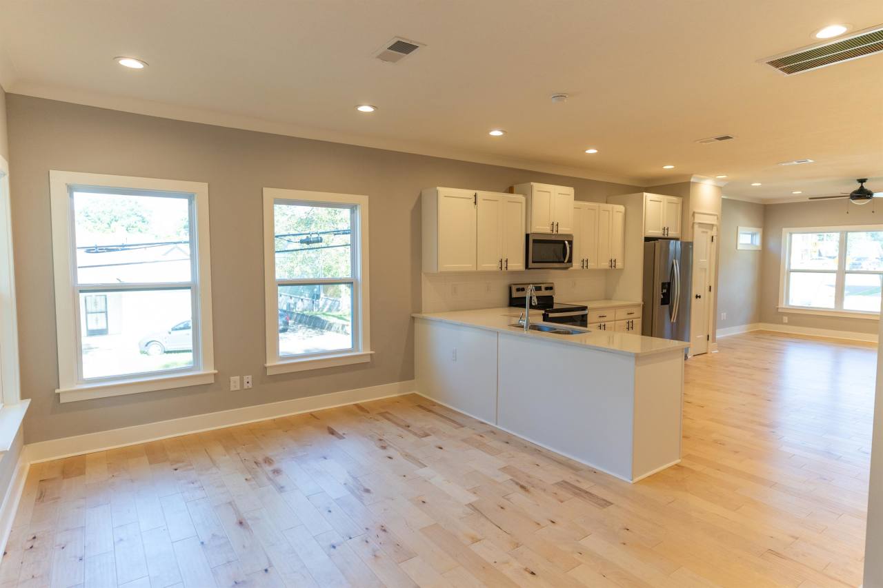 321 Lambuth Boulevard - B