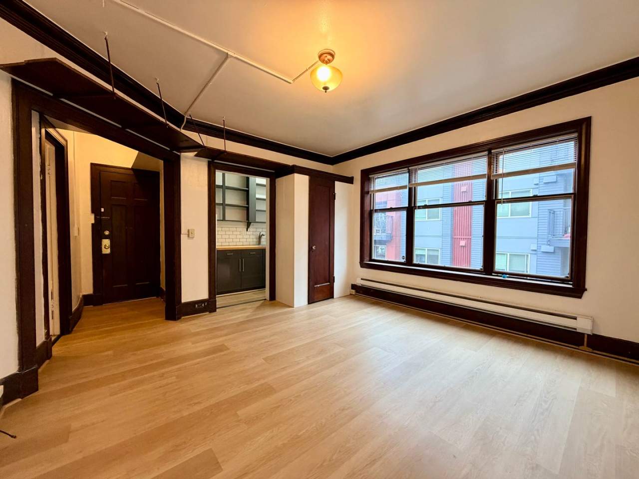 419 Queen Anne Avenue