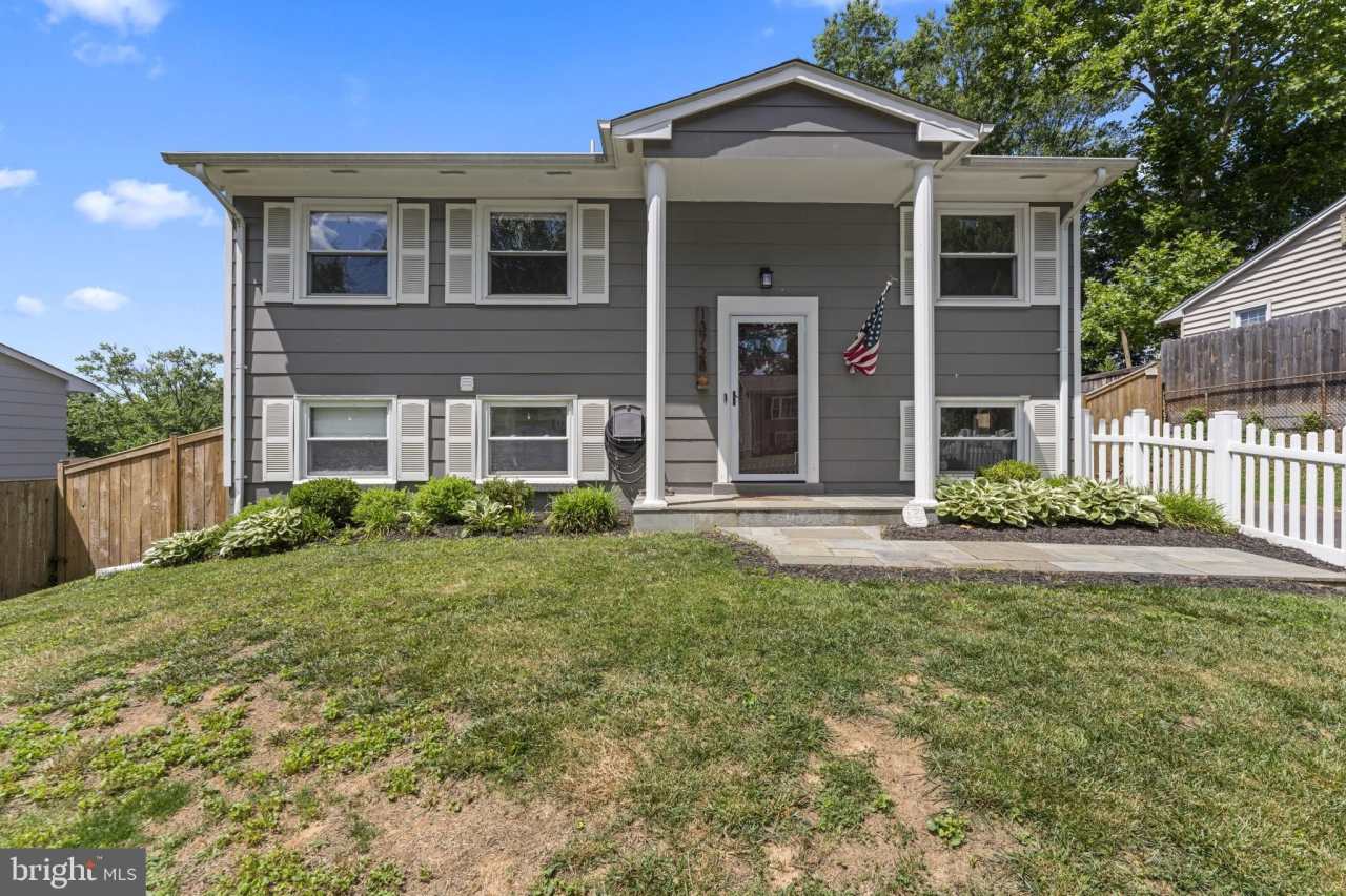 13728 GRAN DEUR Drive