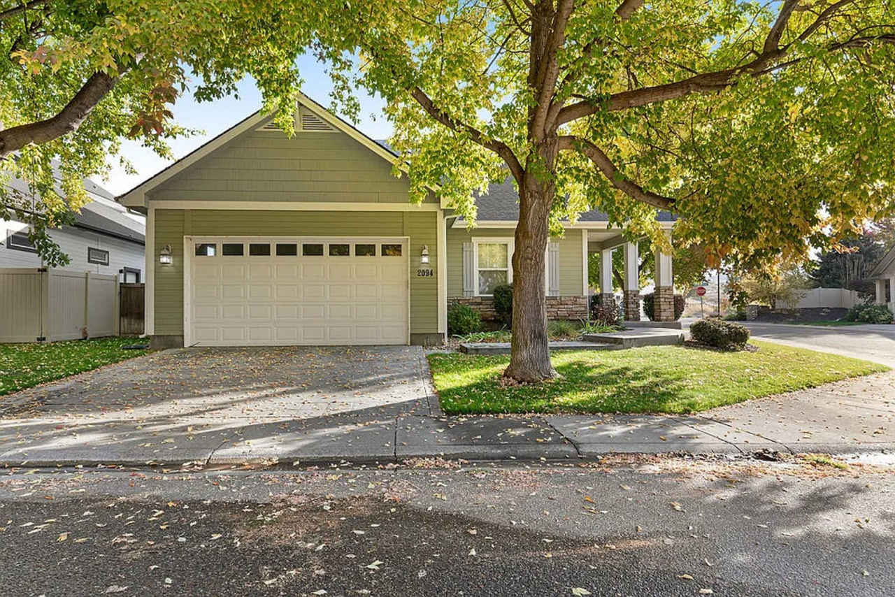 Charming 3 Bedroom Home in Eagle – Minutes to Eagle Bike Park