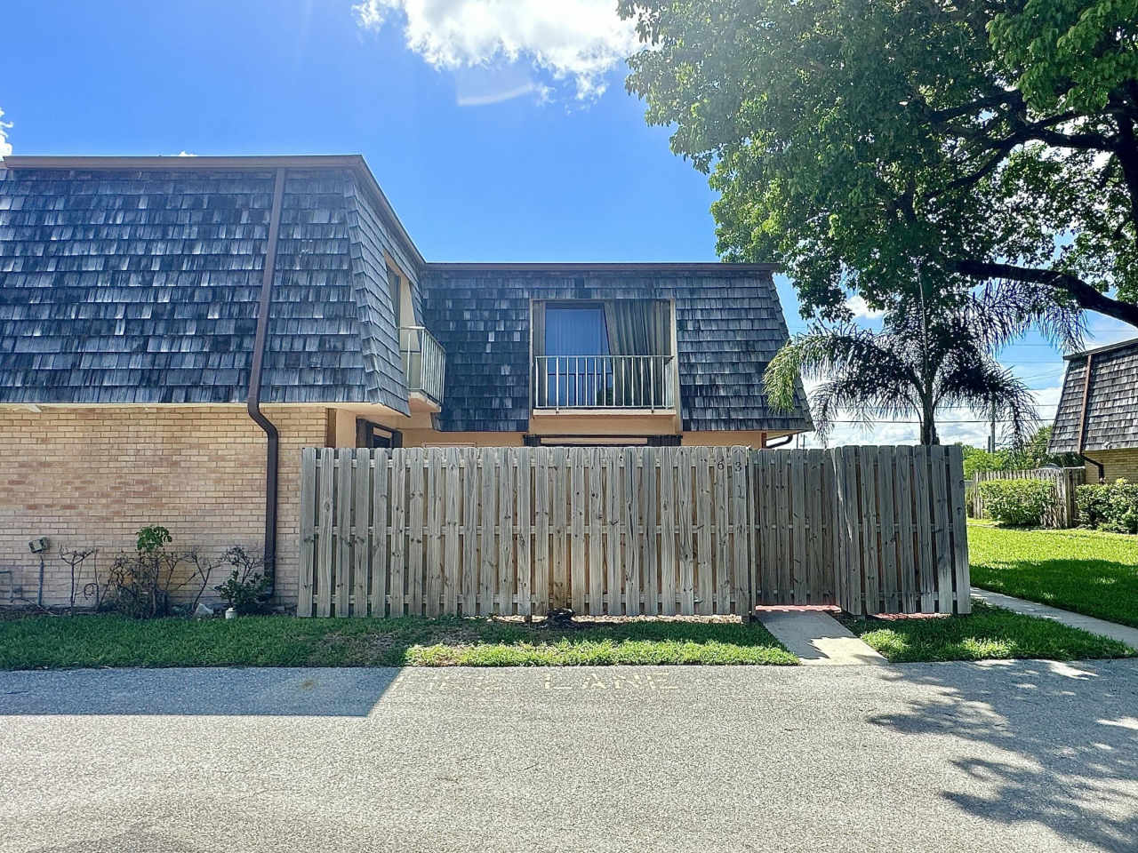 63 Lake Arbor Dr Drive