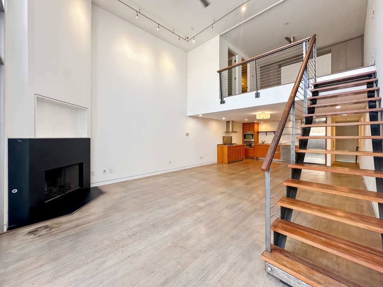 Newly Renovated 3-Level 2BR/2.5BA Loft + Office, Private Deck, Parking Included