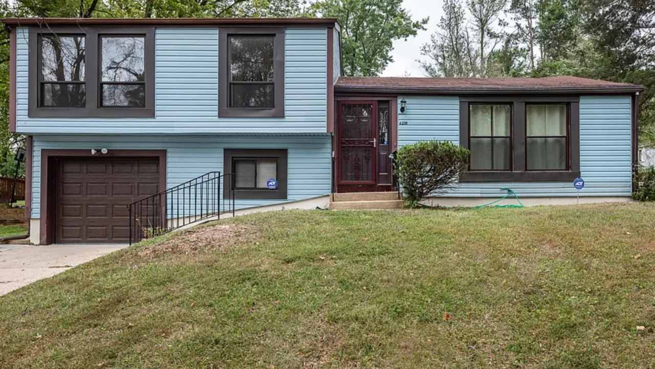 FRESH  READY IN COLUMBIA 3/2 SF HOME