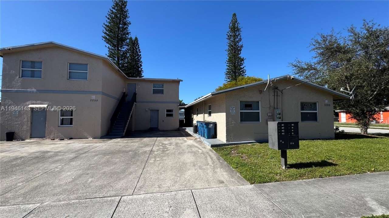 2099 NW 26th Ave