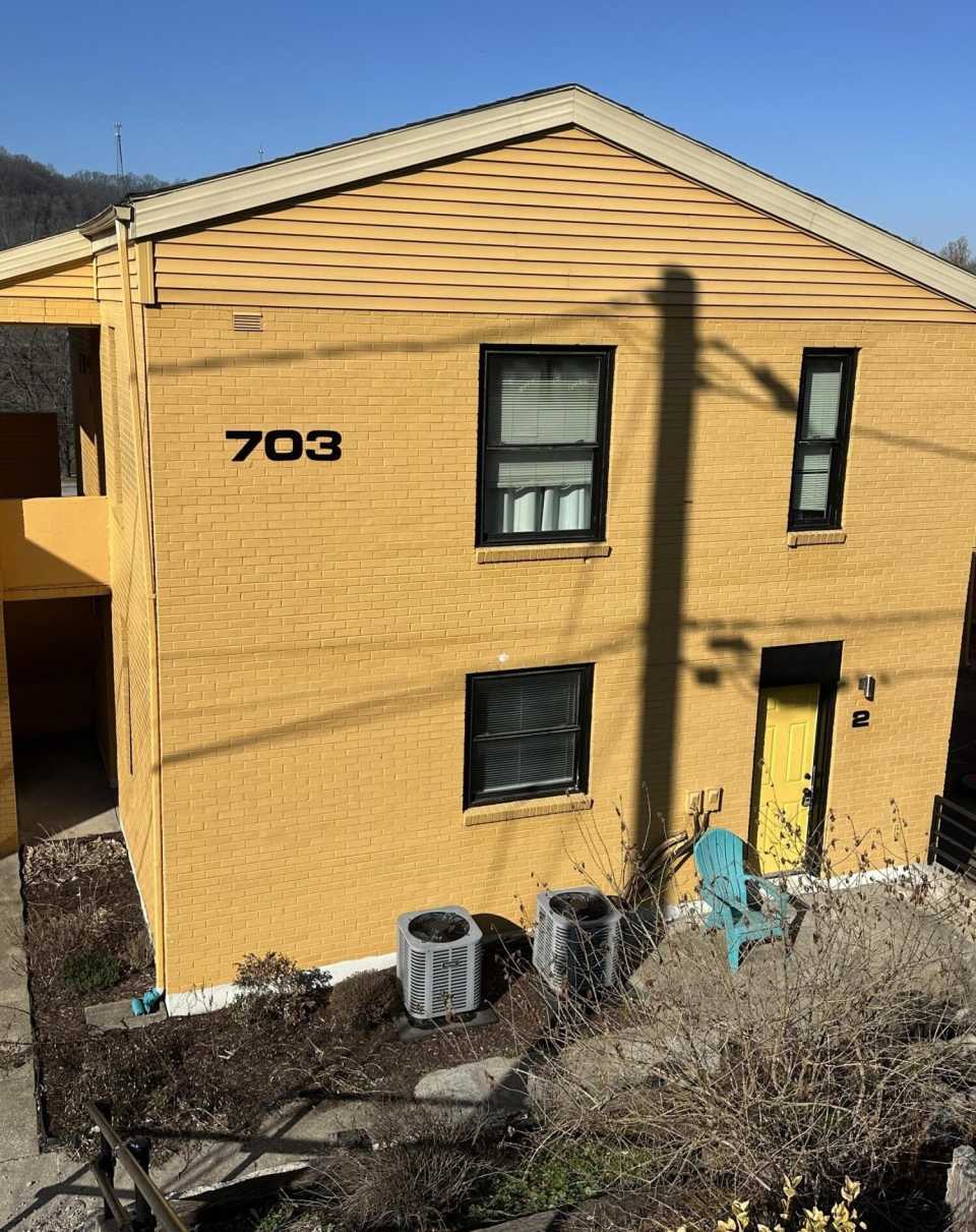 703 Wilkinson Boulevard unit: 2