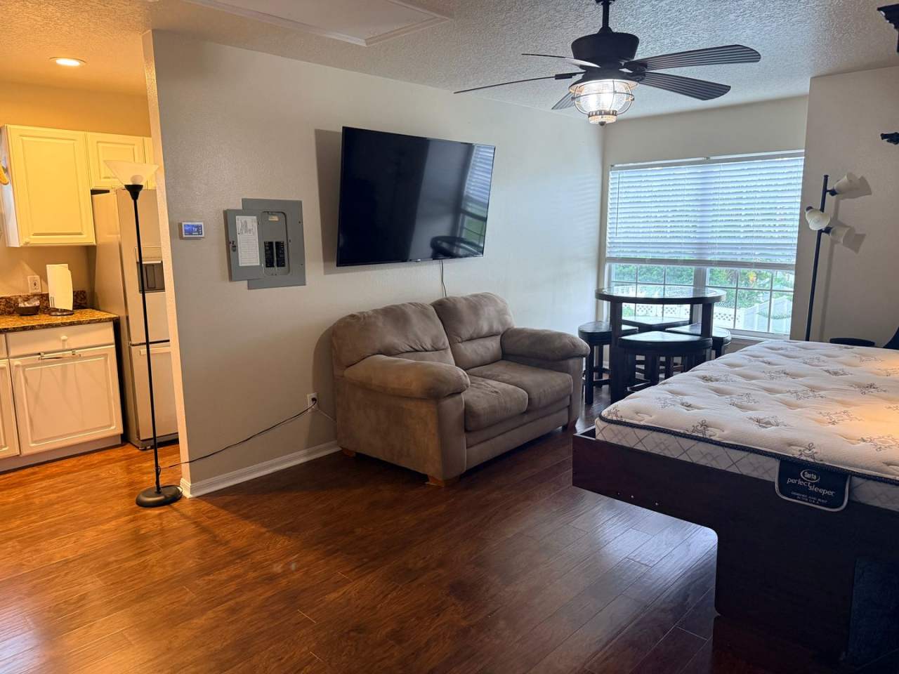 Studio Garage Apartment 623b Mulberry, Celebration, FL 34747