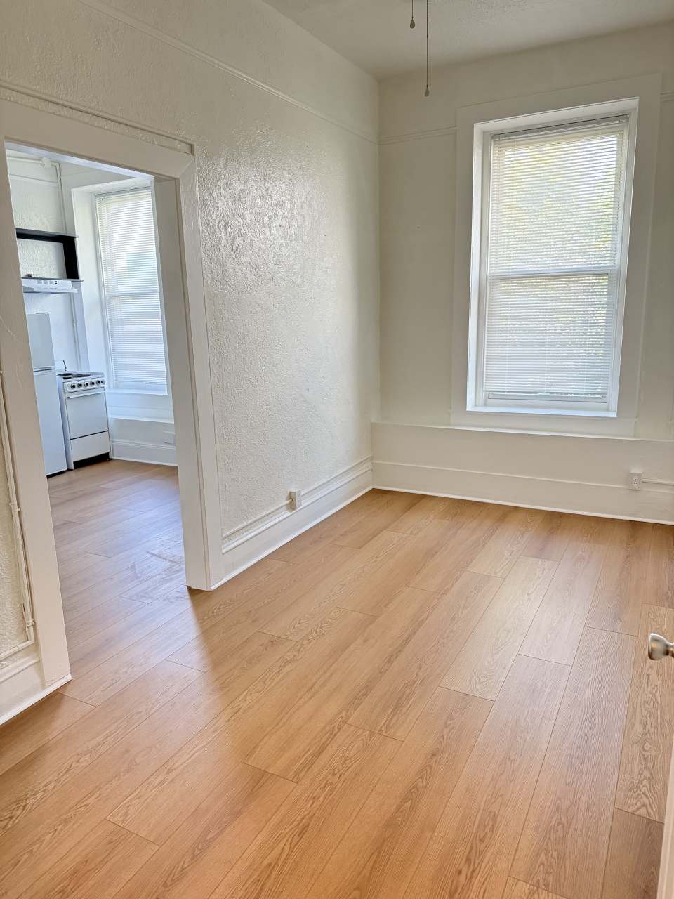 100 East Tarpon Avenue