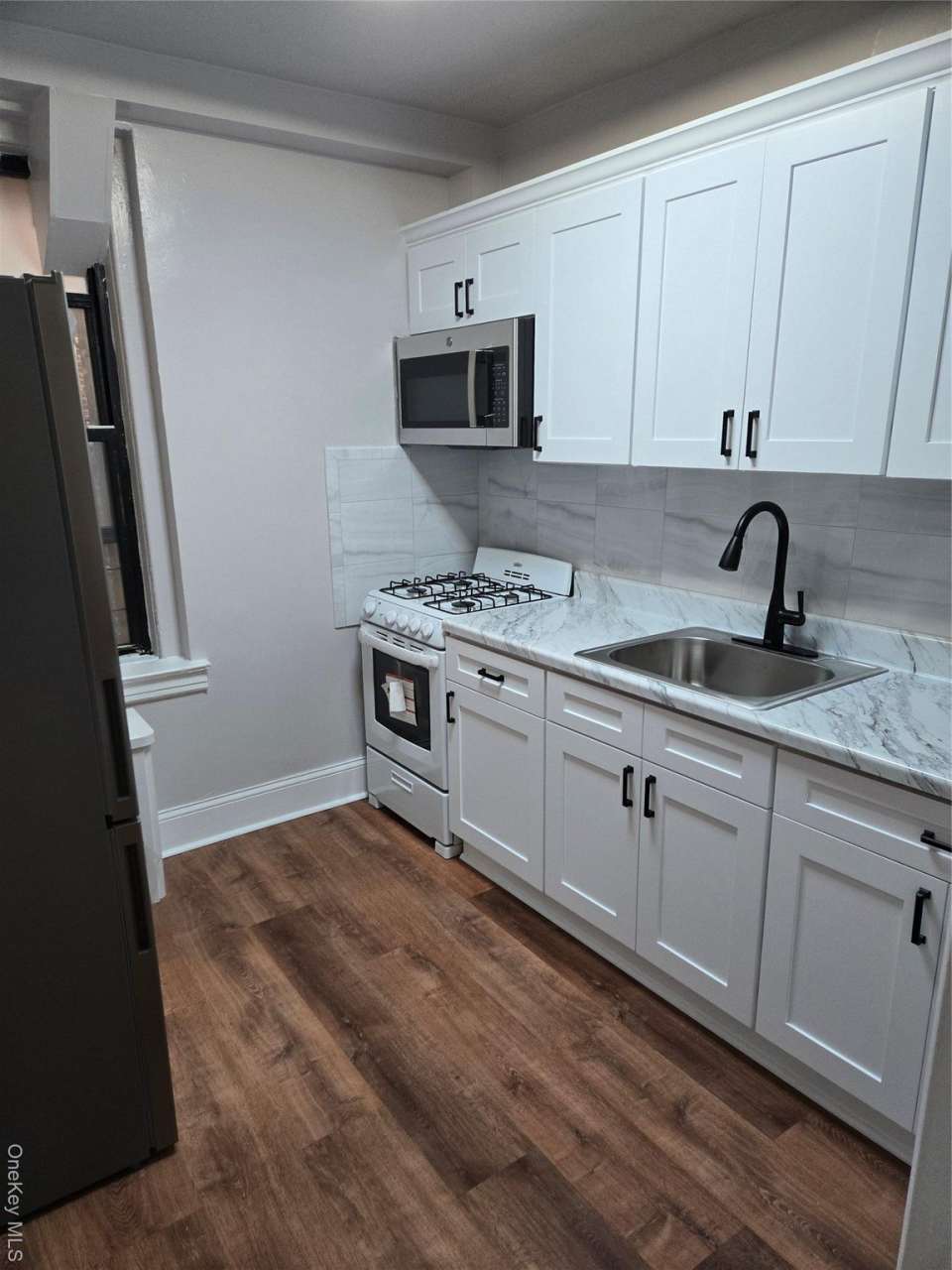 72-34 Austin Street unit: B6