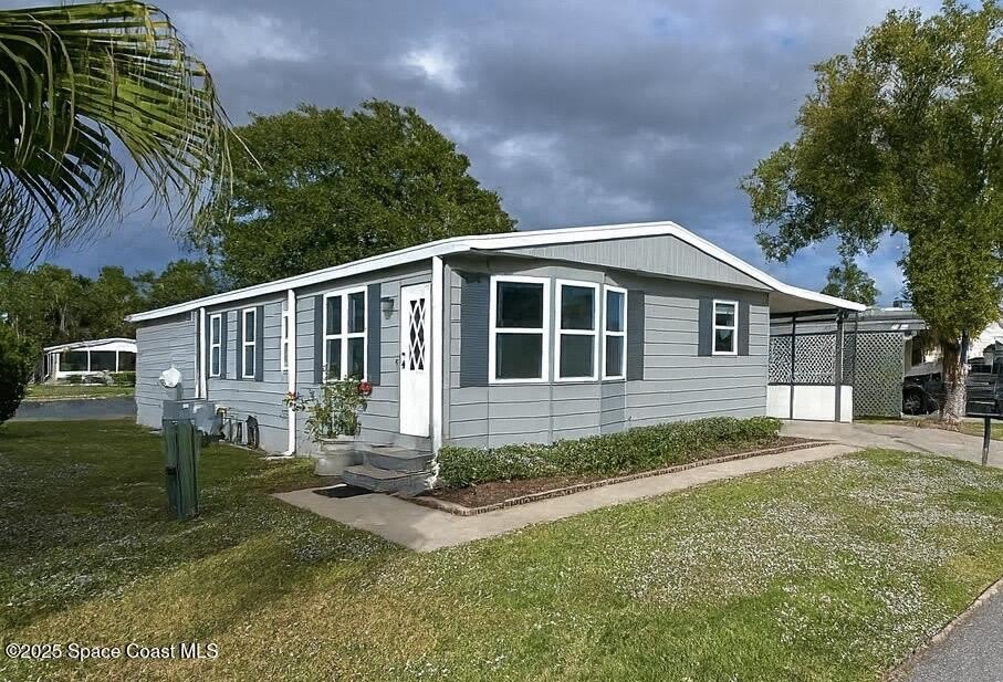 4407 Twin Lakes Drive