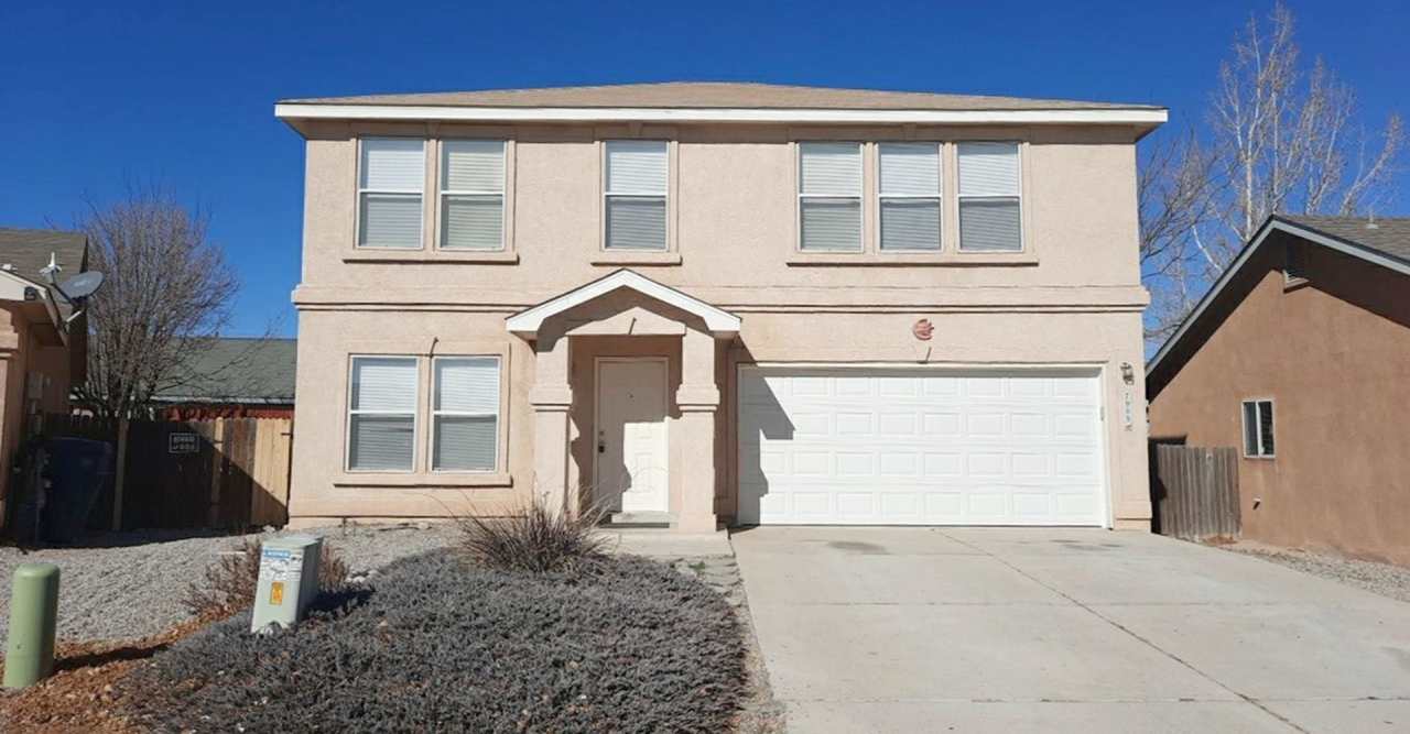 4 Bedroom, 2.5 Bathroom! Lovely Home Coming Soon!