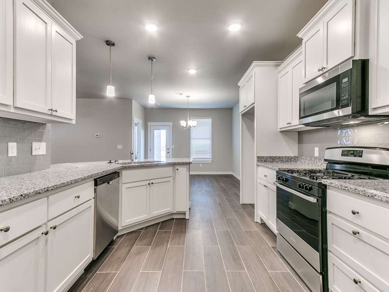 Beautiful Brand-New 3-Bedroom Home in Edmond’s Premier Neighborhood!