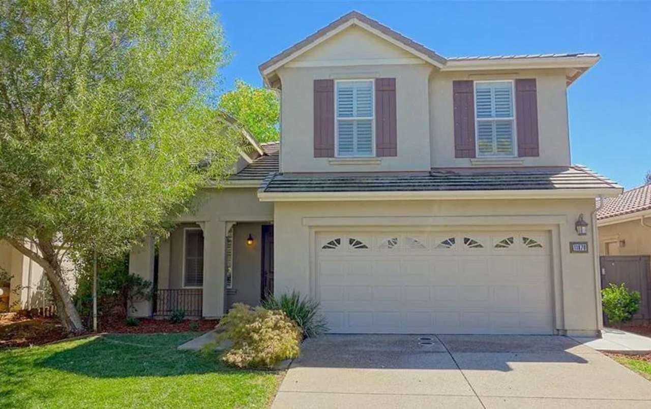 Spacious 5-bedroom, 3-bathroom single-family home nestled in the highly sought-after Anatolia community.