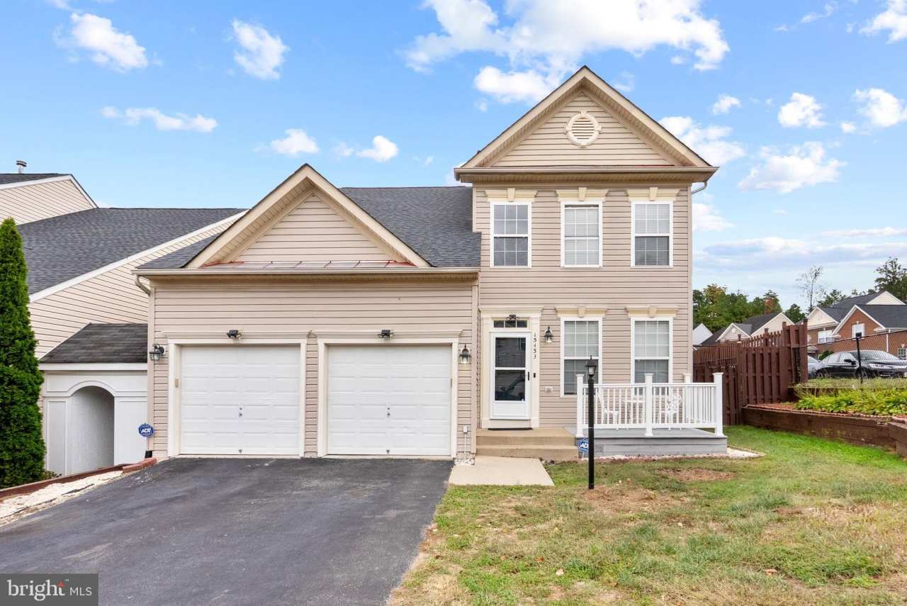 15433 LEEDS HILL Way