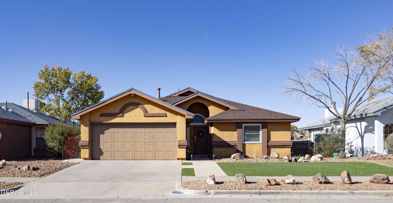 1123 Night Hawk Drive