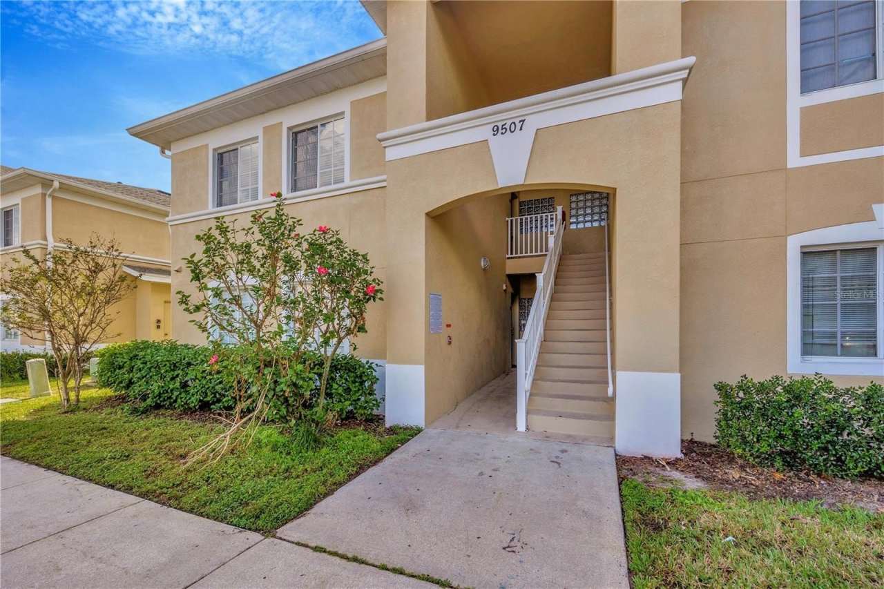 9507 GROVEDALE CIRCLE
