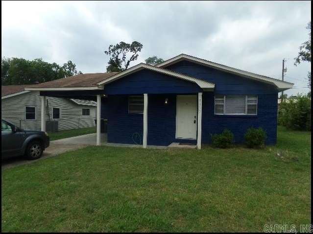 8115 N Claremont Ave