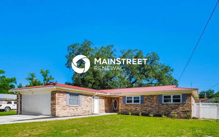 1055 Grove Park Drive South