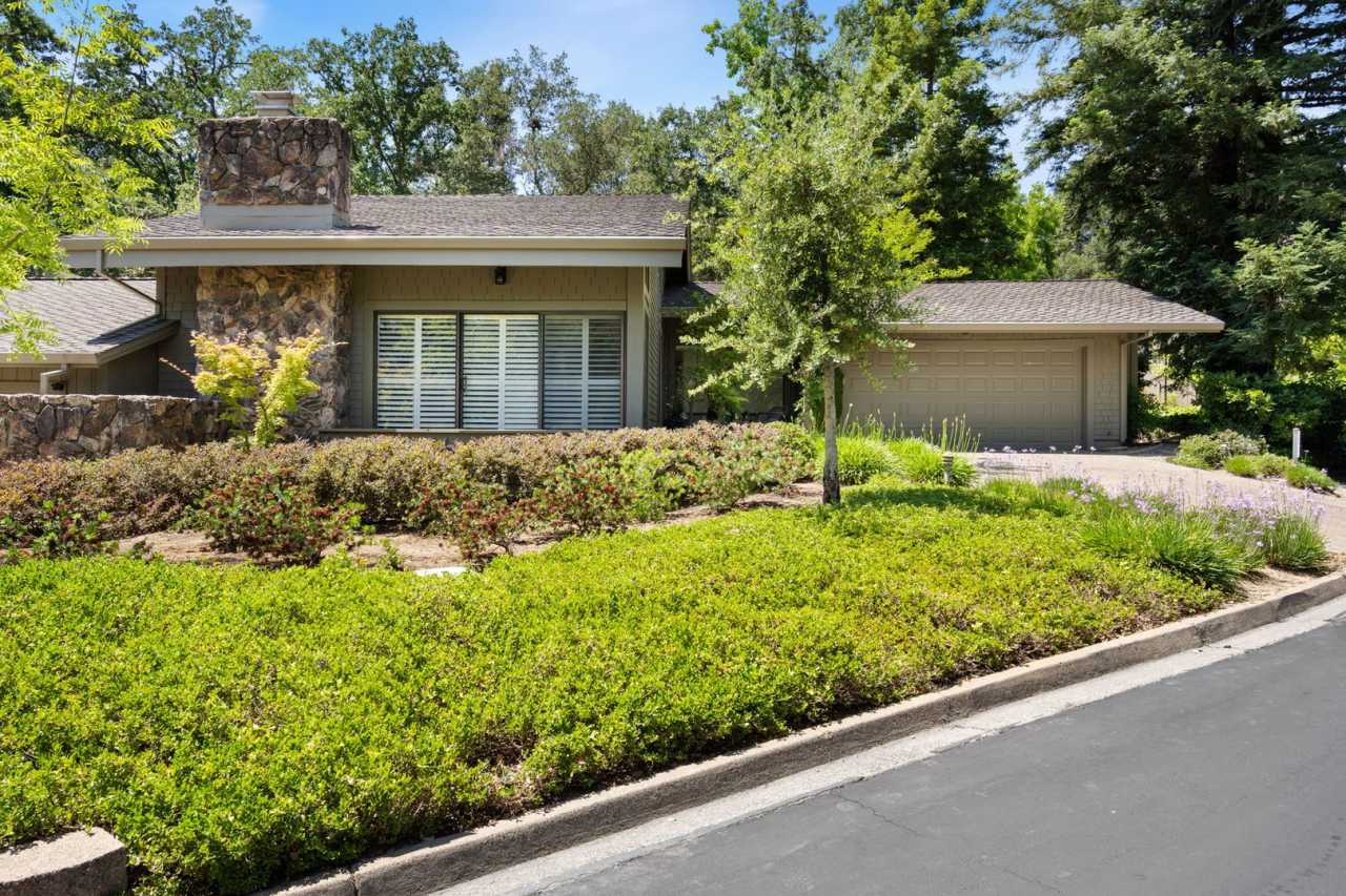 Single Level Luxury Home in Carmichael