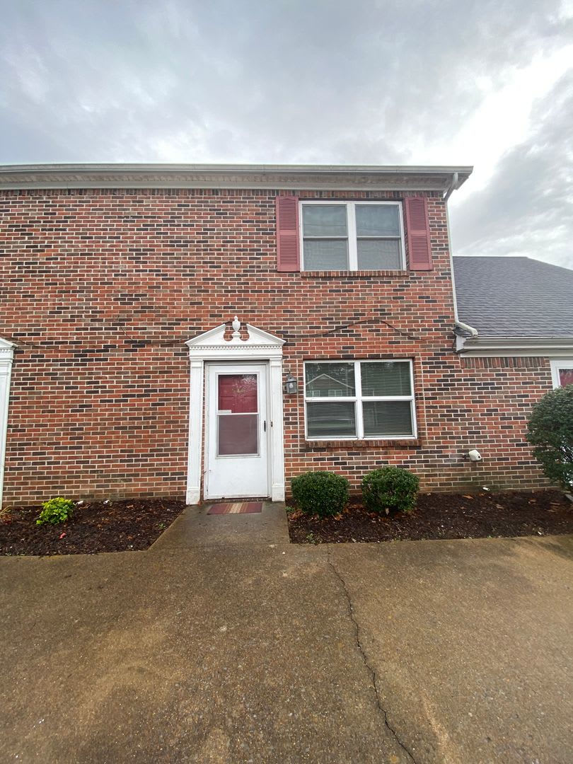 2 Bedroom 1.5 Bath Townhouse