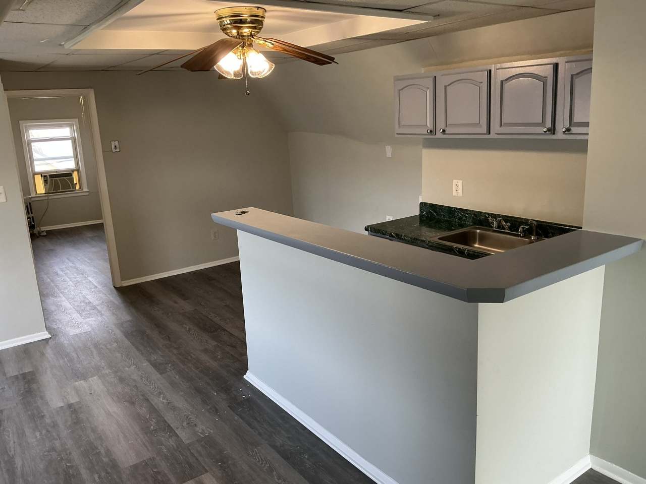 2876 Vauxhall Road - 3