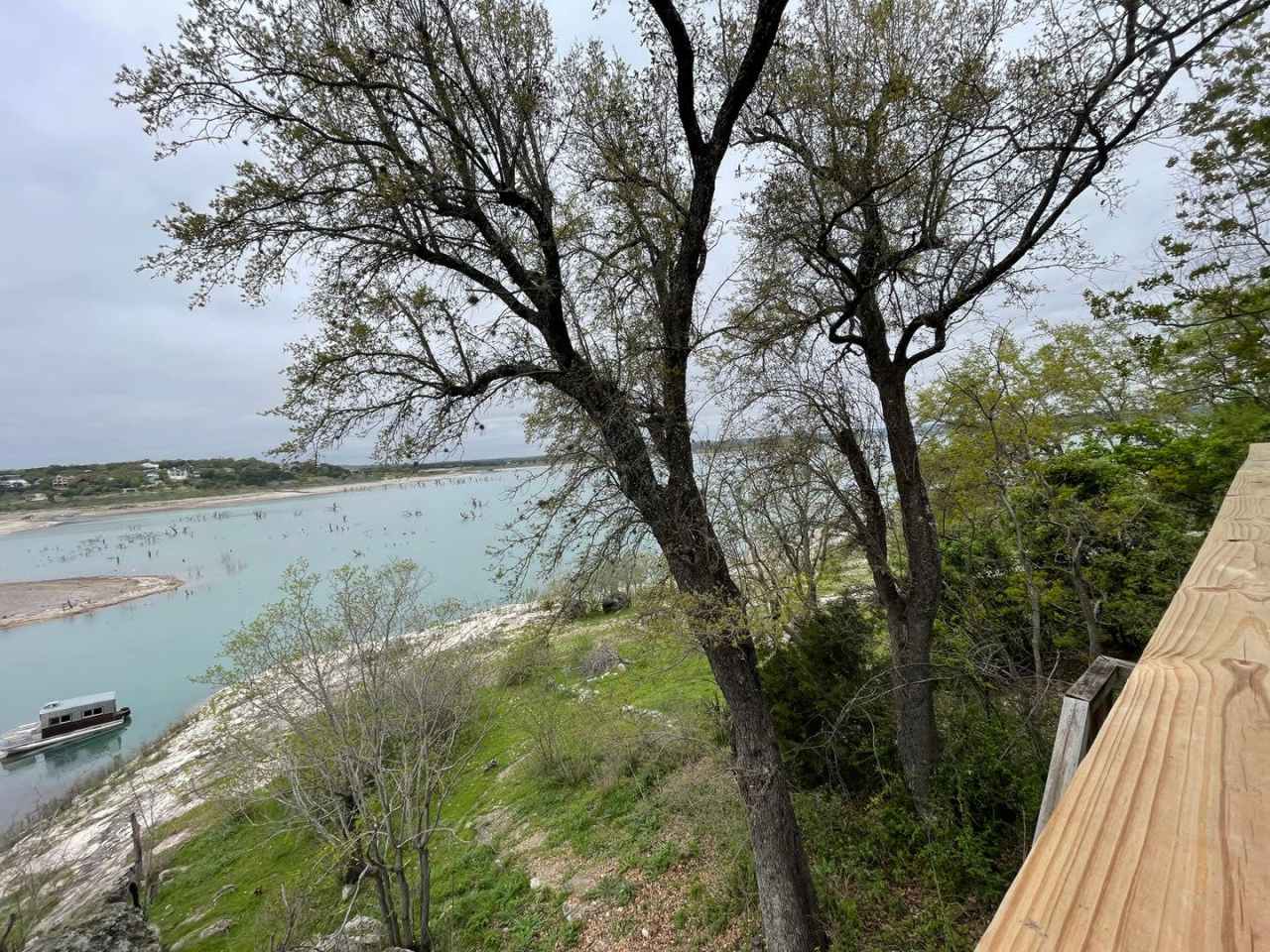 WATERFRONT RENTAL! HUGE PRICE DROP