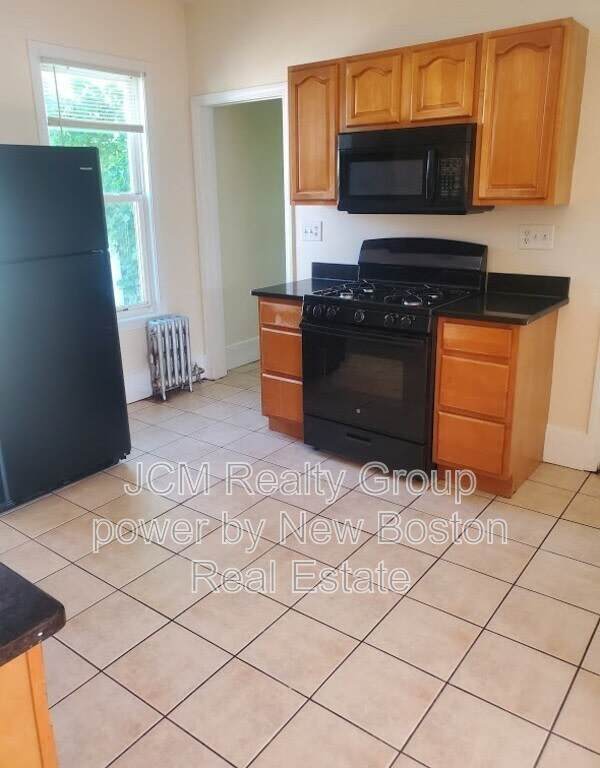 12 Gayland St, Boston, MA 02125 U-3