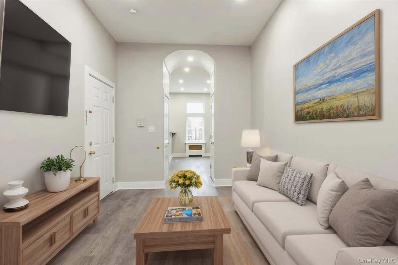 344 E 116th Street unit: 4A