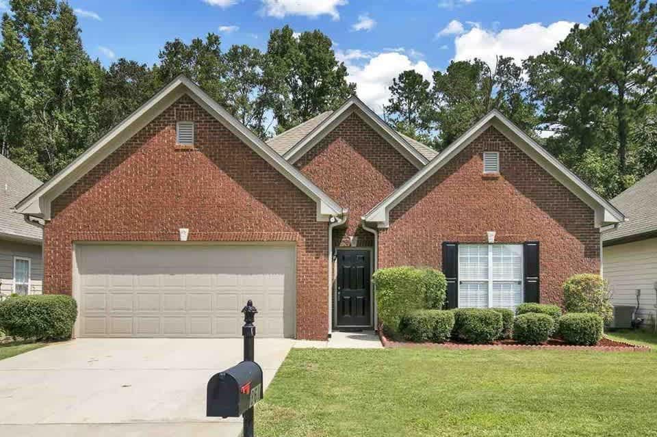 861 Savannah Ln (Savannah Point/ Calera)