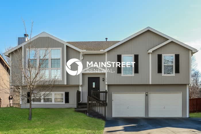 309 Southwest Creek Ridge Drive .