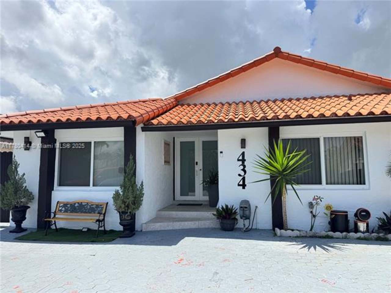 434 SW 99th Ct #0 MIAMI, FL 33174