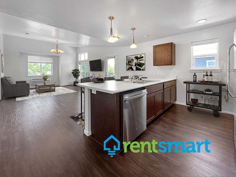 2245 South Avenue West