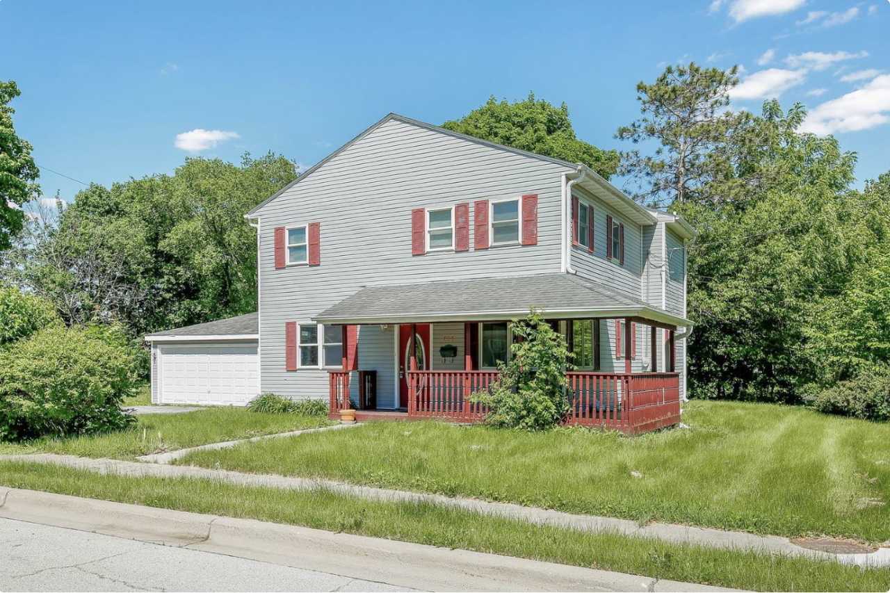 804 North Van Buren Street