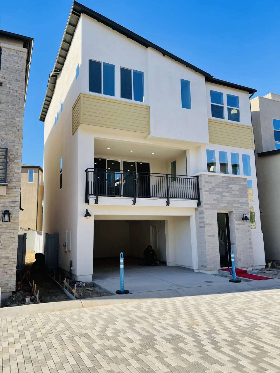 8160 Rose Quartz Cir