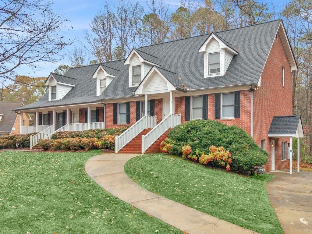 63-b Sentry Oak Court