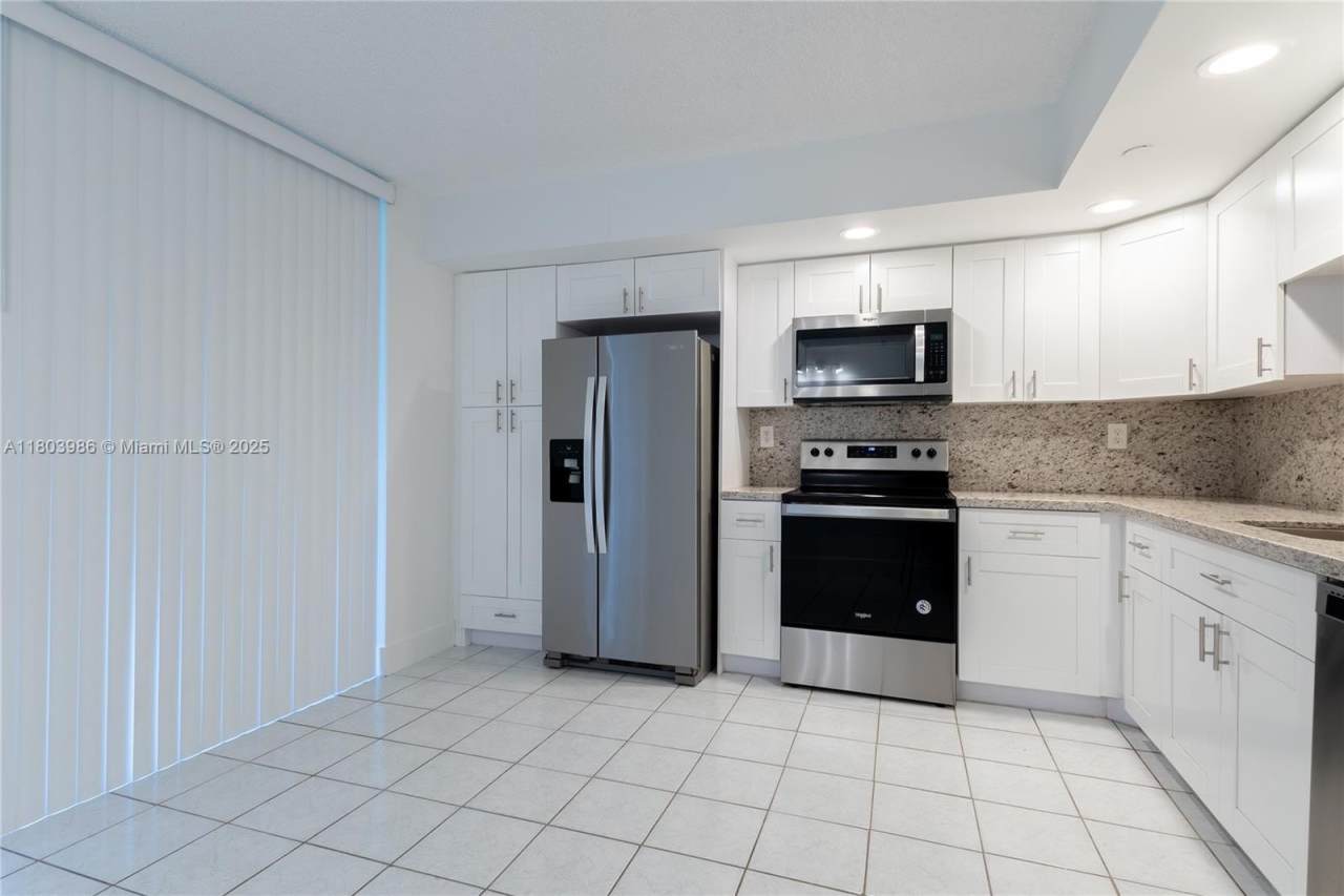 8650 SW 133rd Ave Rd