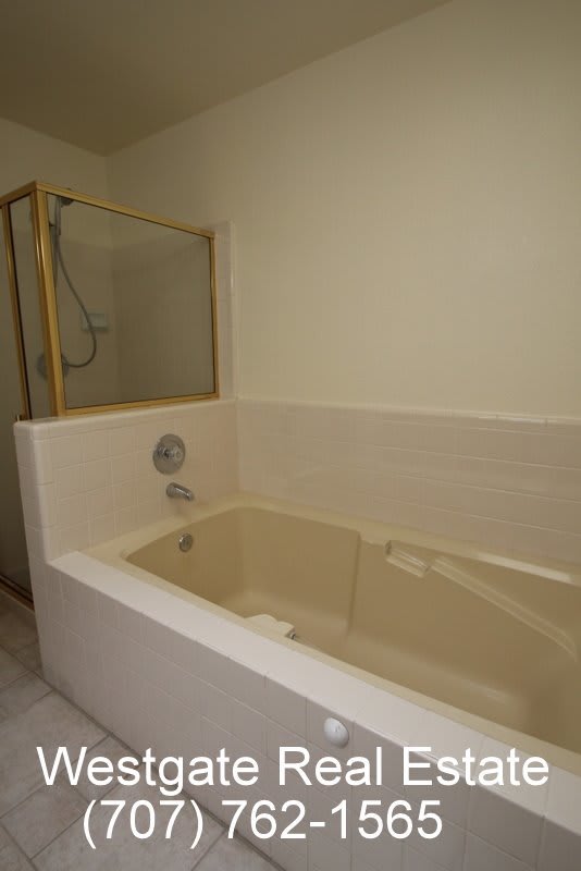 Updated 3/2 East Petaluma Home - 1439 Morning Glory Drive