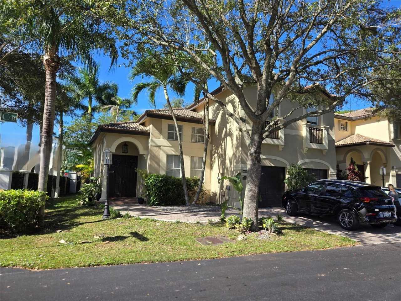 4874 Northwest 111th Court