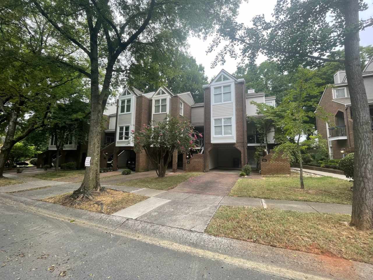 FULLY FURNISHED - PERFECT FOR THE COLLEGE ROOMMATES OR INSURANCE CLAIM- Welcome to this stunning 3-bedroom, 2-bathroom Condominium located in the vibrant city of Charlotte, NC