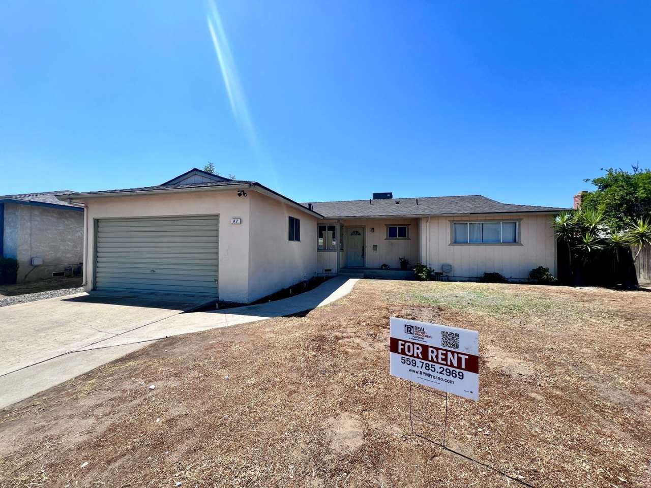 $2,250 Gettysburg  Minnewawa, 3 Bedroom House - Gettysburg Ave, Clovis - Newly Renovated Inside