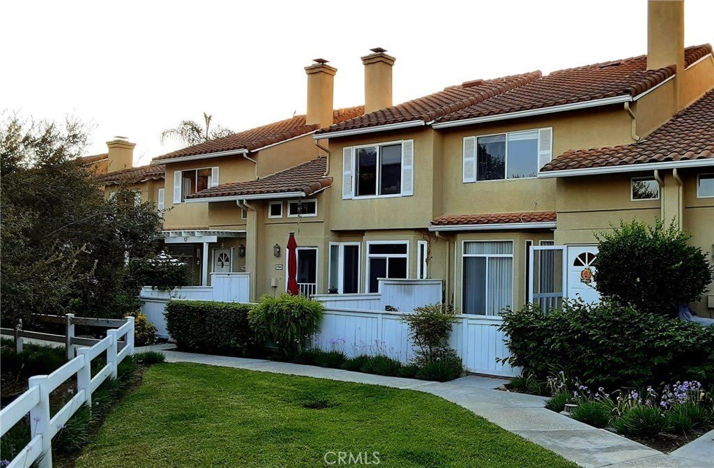 27546 Jasmine Avenue