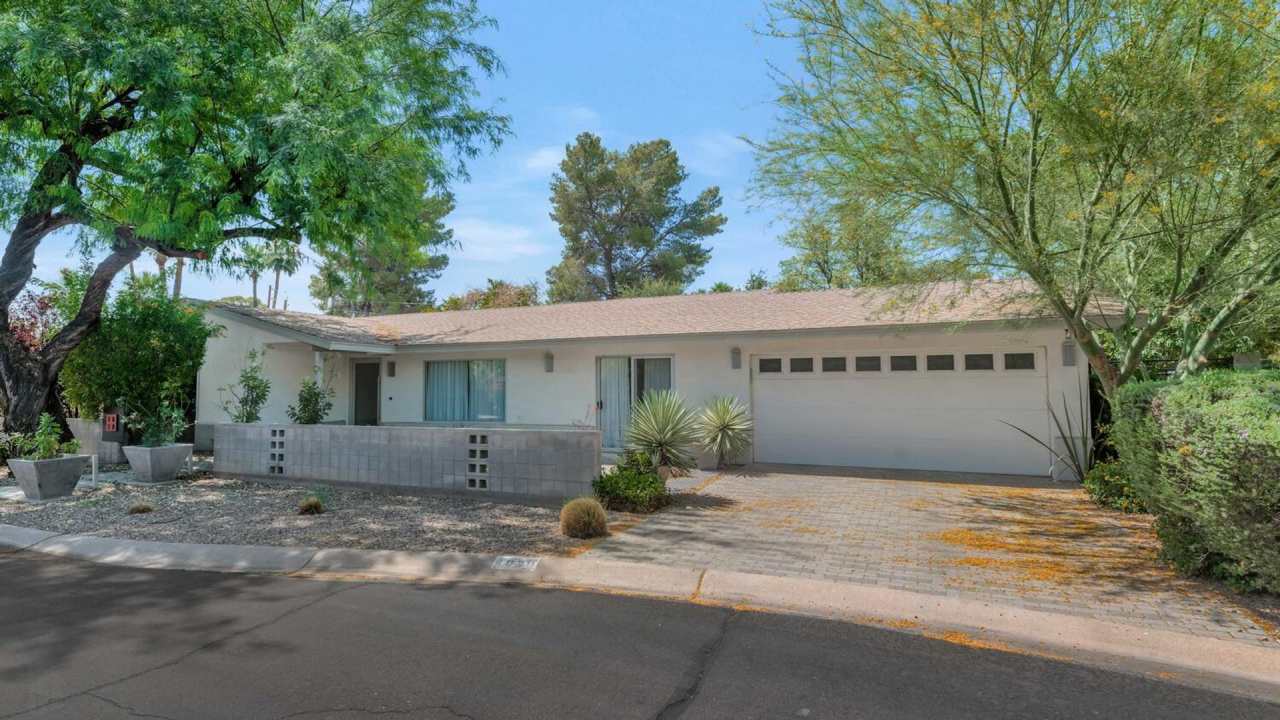 4629 E. Earll Dr Phoenix, AZ 85018