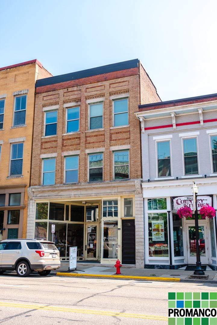 Luxury Loft Apartments in Historic Downtown Marietta