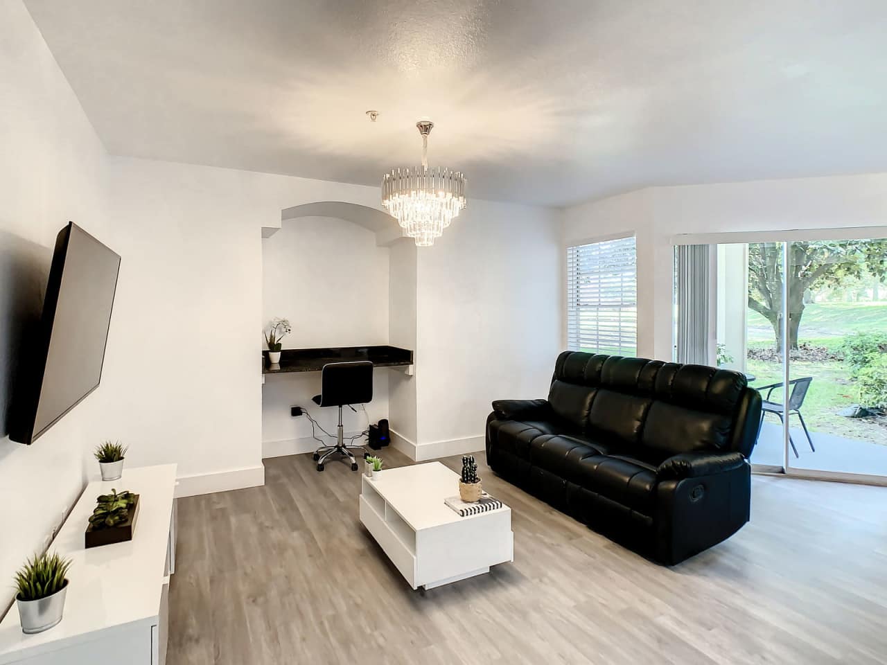 7200 Westpointe Boulevard