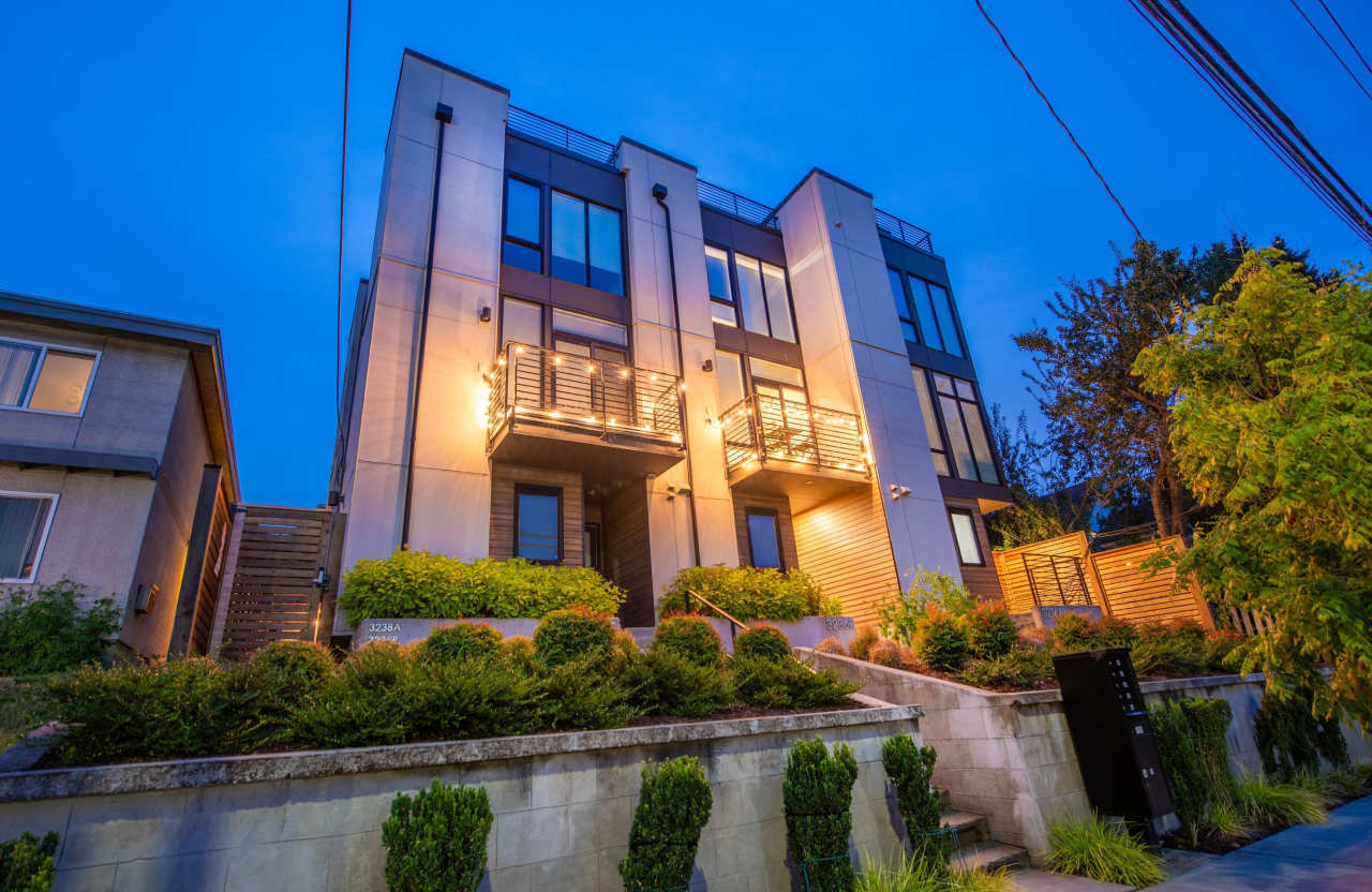 3238 14th Avenue West - 1