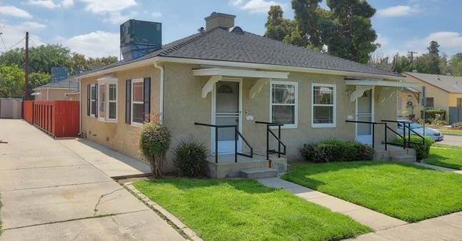 1004 West Clark Avenue